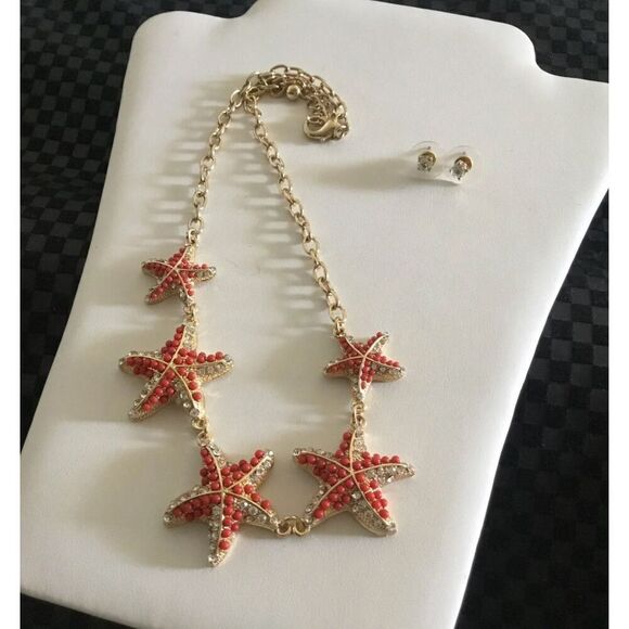 NEW~Coral Beads & Crystal Starfish Necklace/Earring Set - Picture 2 of 2